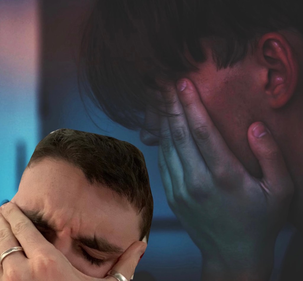 “Can I get ugggh one pic of a sad uni student pls&nbsp;xx.”